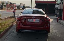 نیسان سێنترا